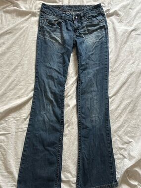 Classic Women's Dark Blue straight leg Jeans